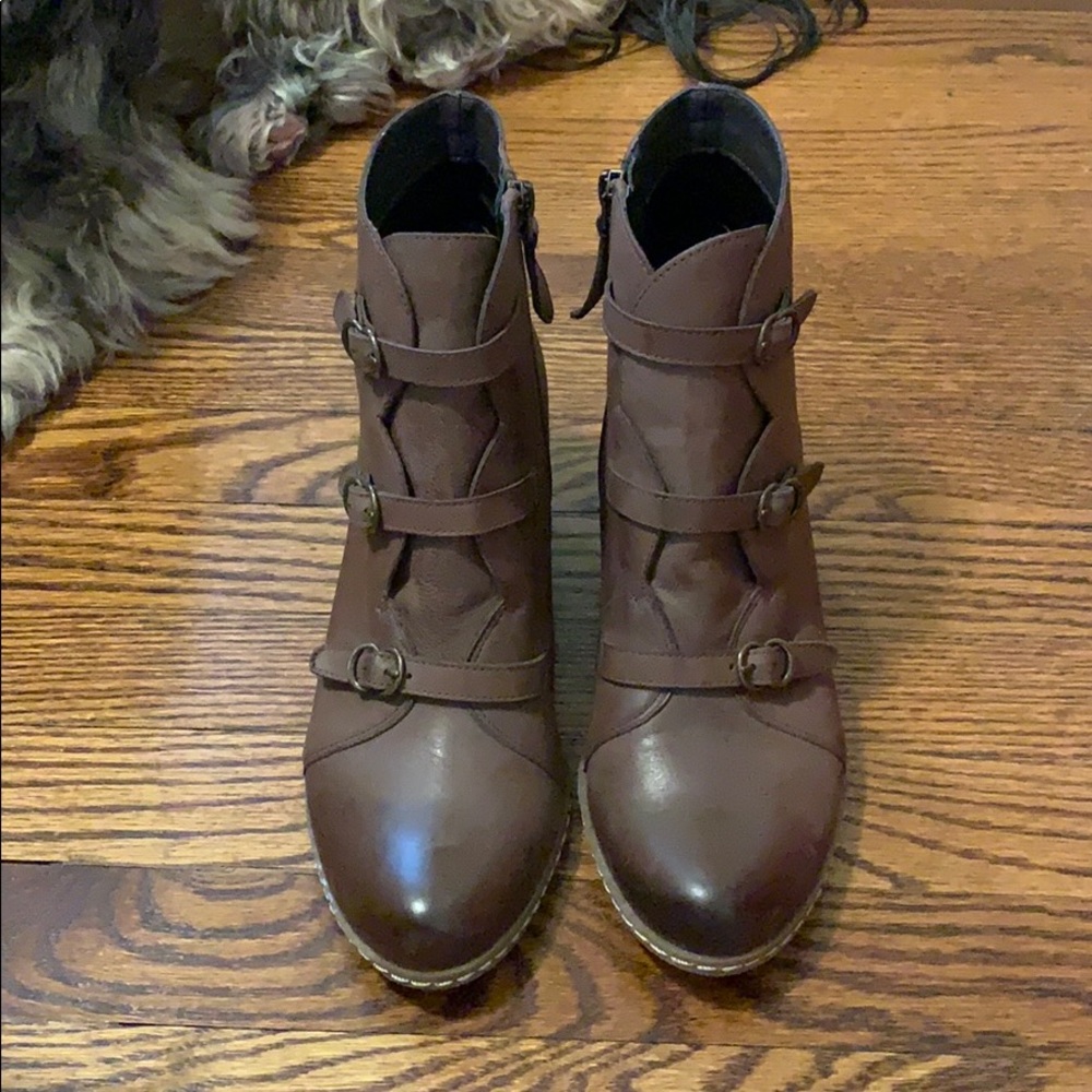 Franco Sarto Ankle Boot